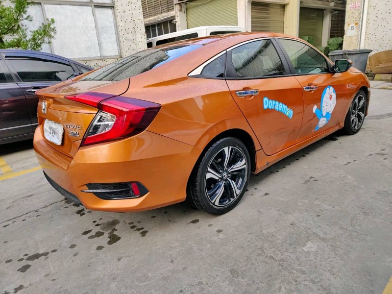 广州17年本田思域7