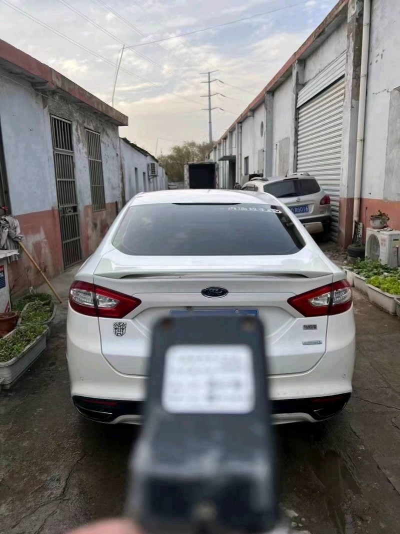 常州16年福特蒙迪欧9