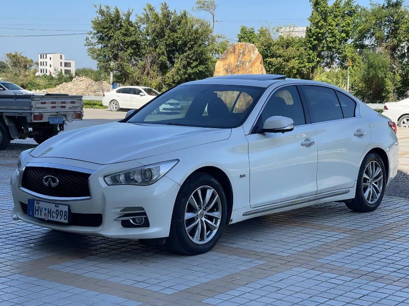 汕頭15年英菲尼迪Q50L6