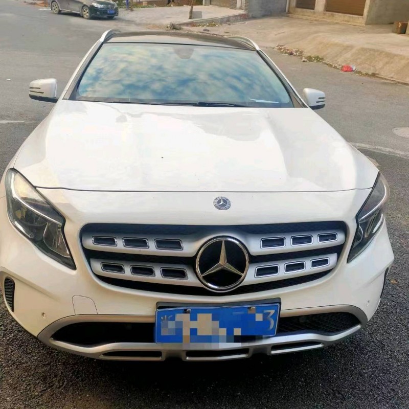 衡阳18年奔驰GLA4