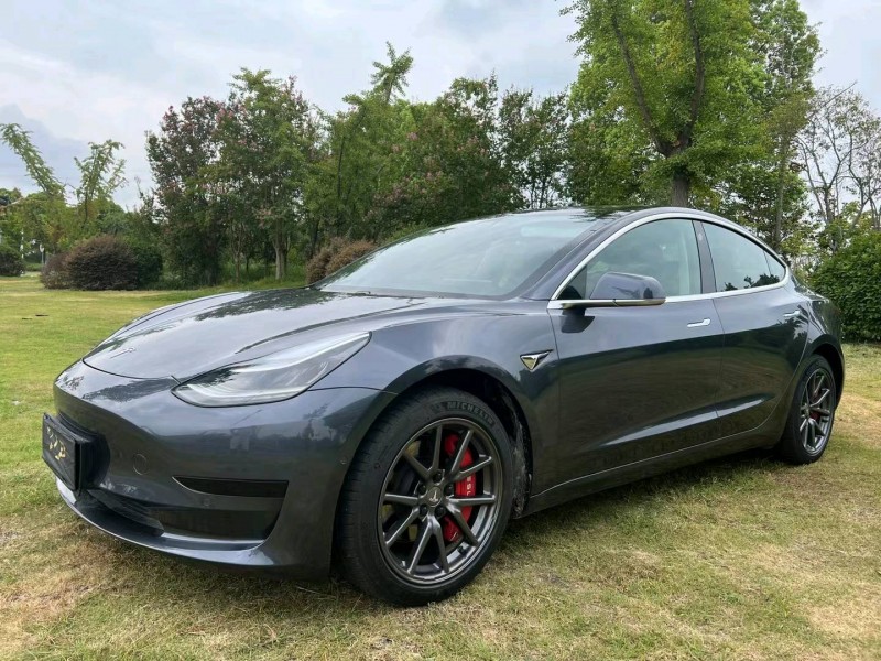 泰州21年特斯拉MODEL S3