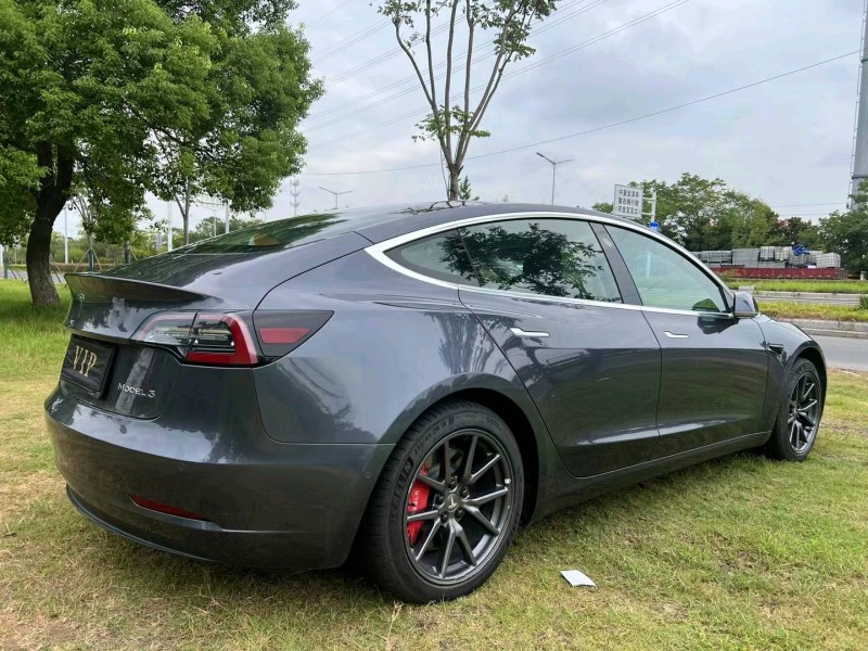 泰州21年特斯拉MODEL S9