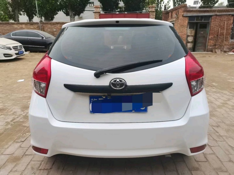 保定14年丰田YARiS L 致炫1