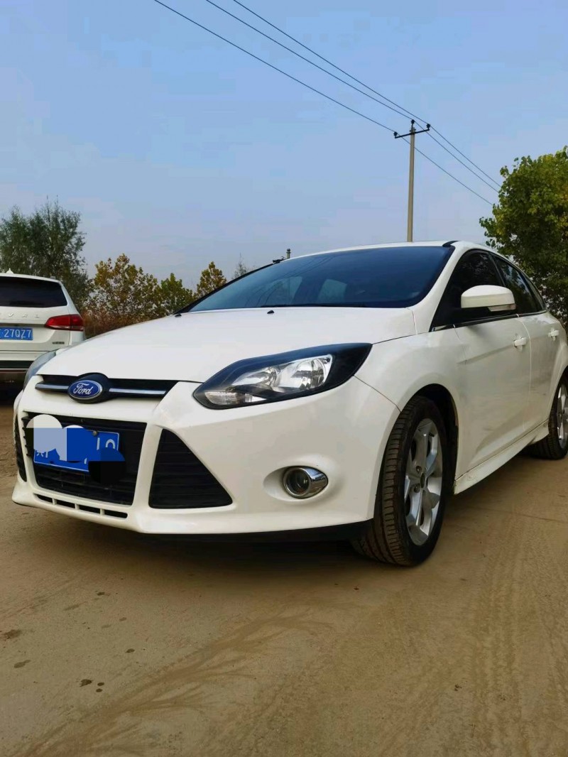 保定14年福特福克斯5