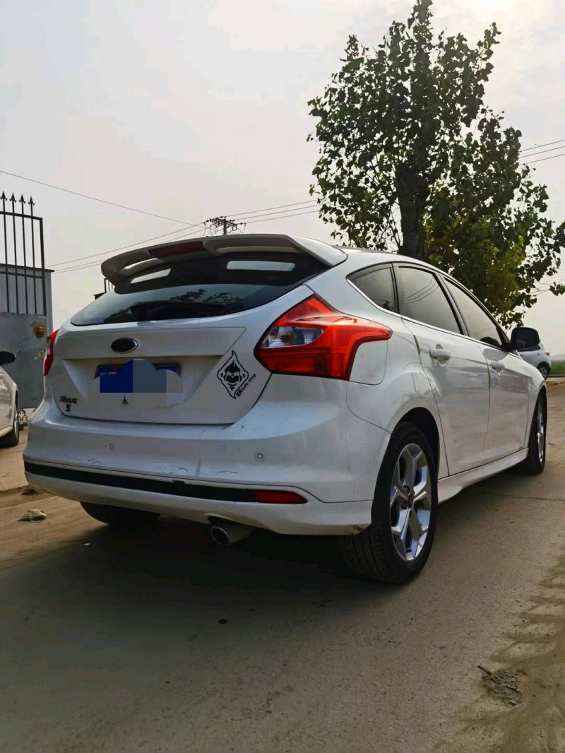 保定14年福特福克斯4