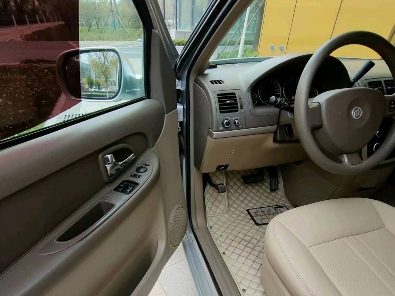 枣庄16年别克GL83