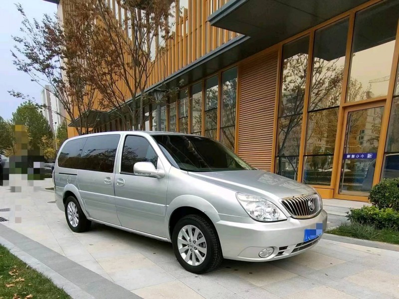 枣庄16年别克GL86