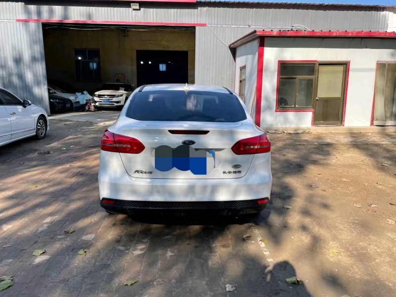 保定17年福特福克斯9