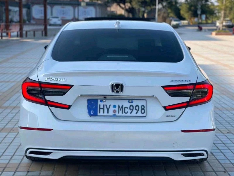 珠海22年本田雅阁2