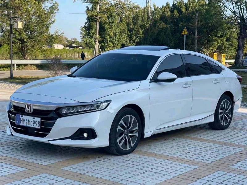 珠海22年本田雅阁9