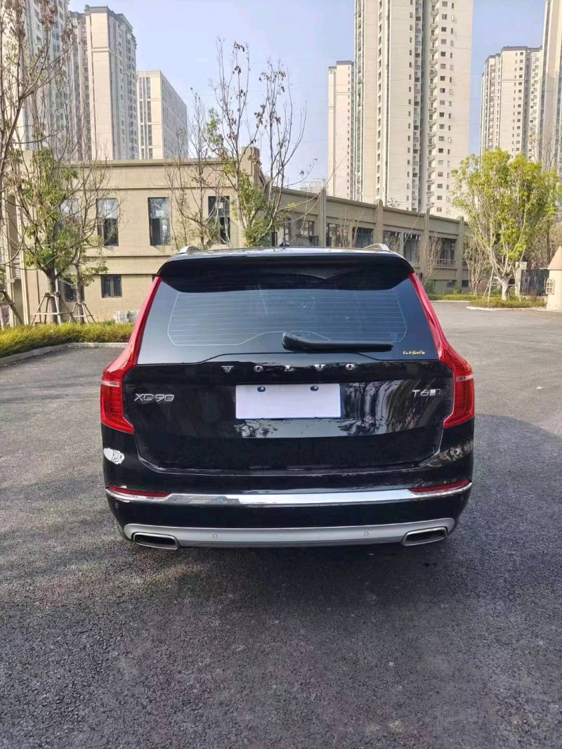 重庆20年沃尔沃XC902