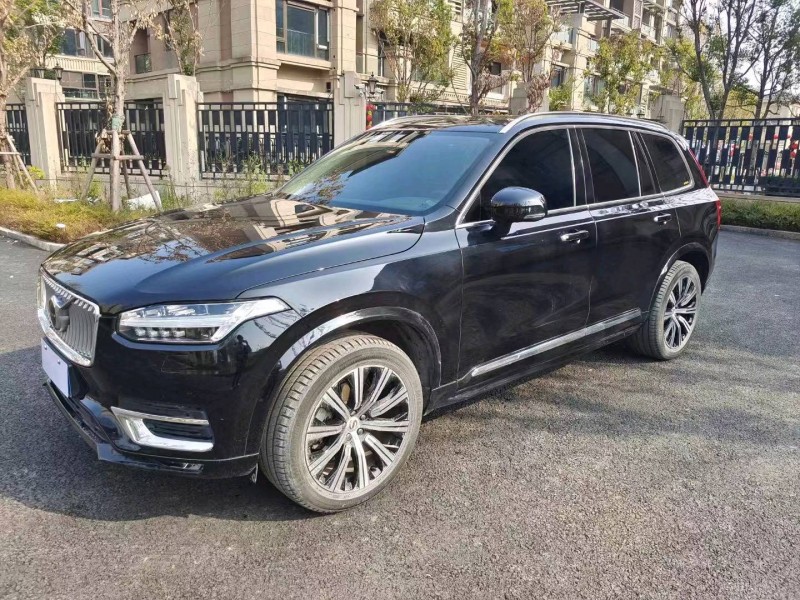 重庆20年沃尔沃XC909