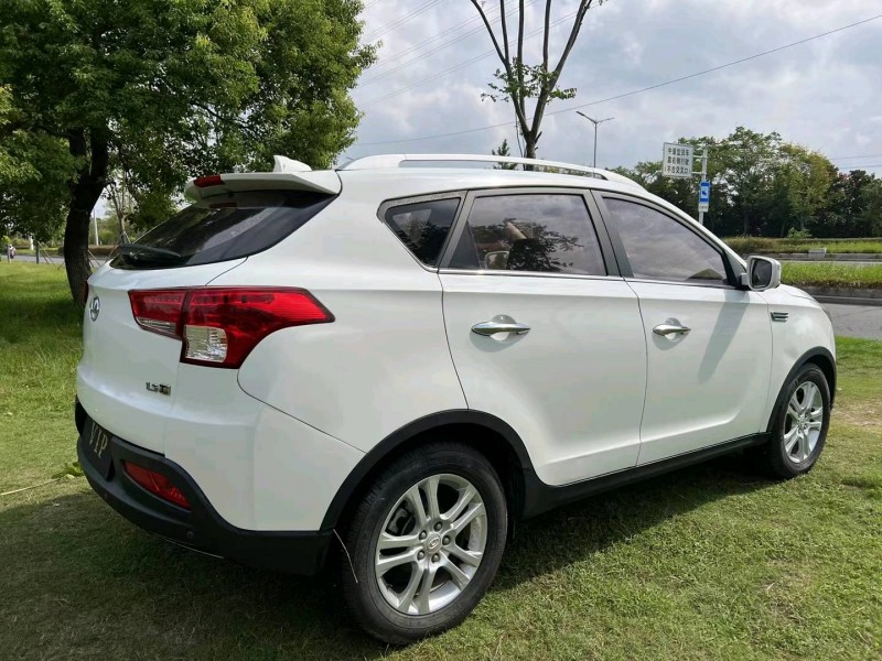 泰州18年华泰圣达菲7