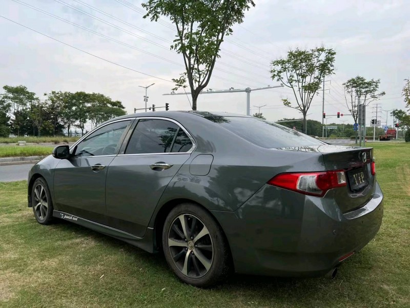 泰州19年本田思铂睿9