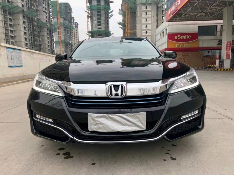 宜昌18年本田雅阁1