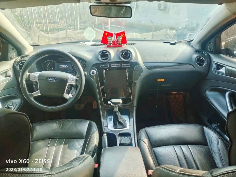 济宁12年福特蒙迪欧6