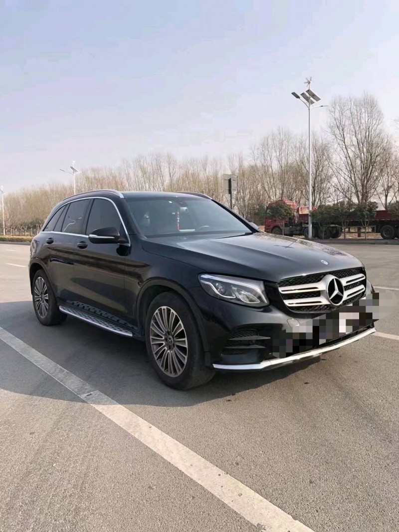 枣庄17年奔驰GLC7