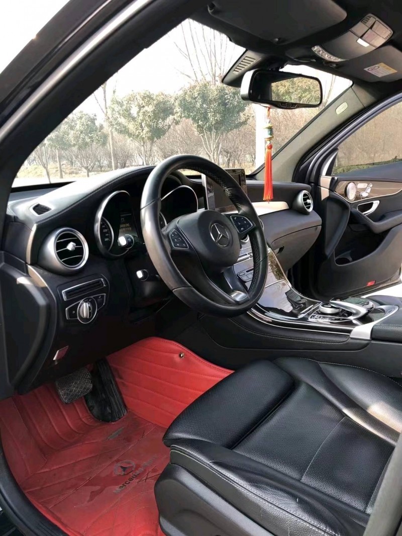 枣庄17年奔驰GLC5