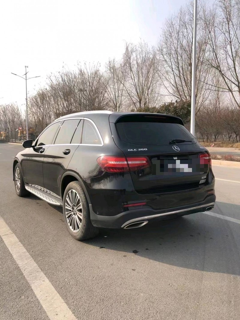 枣庄17年奔驰GLC2