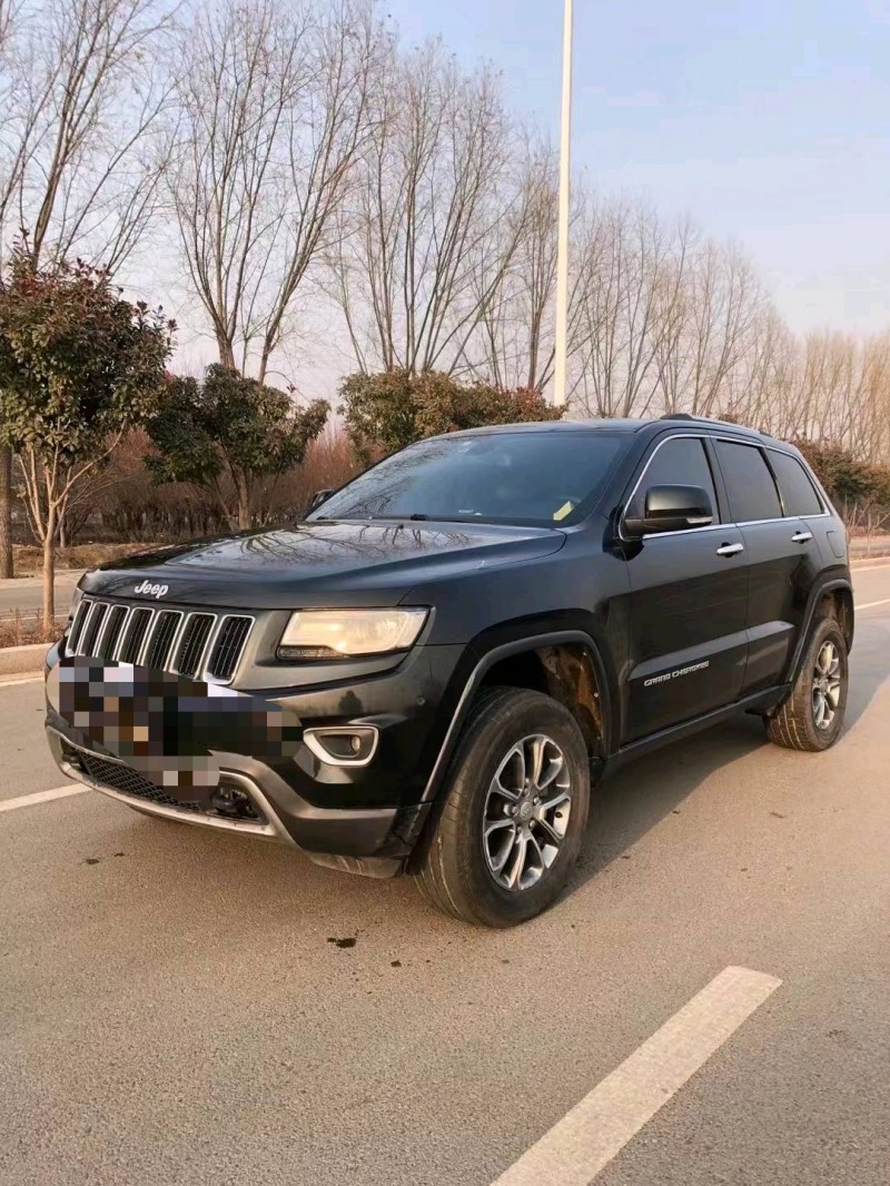 枣庄14年Jeep大切诺基2