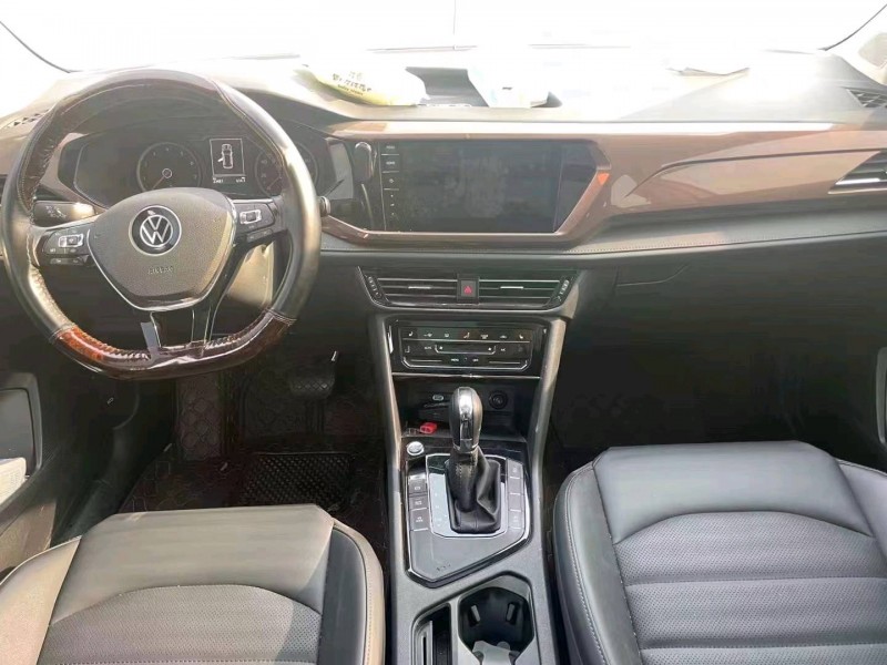 邯郸22年大众途岳2