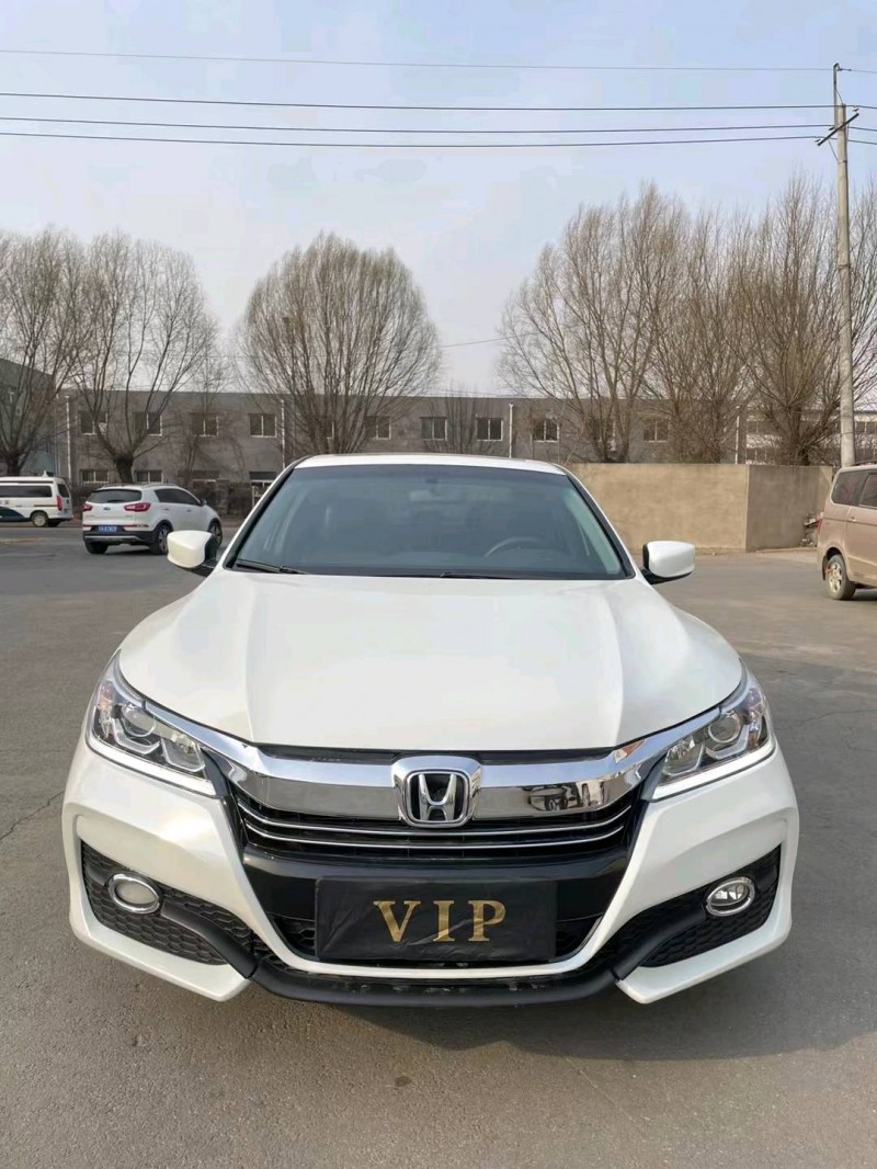 沈阳18年本田雅阁1