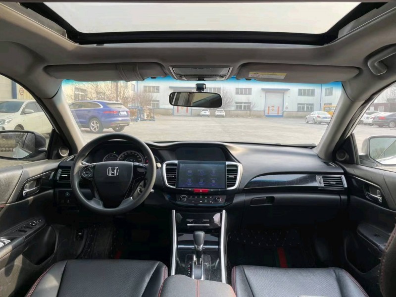 沈阳18年本田雅阁9