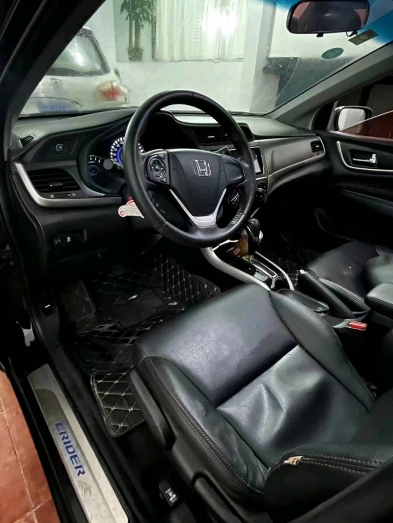 广州17年本田凌派1