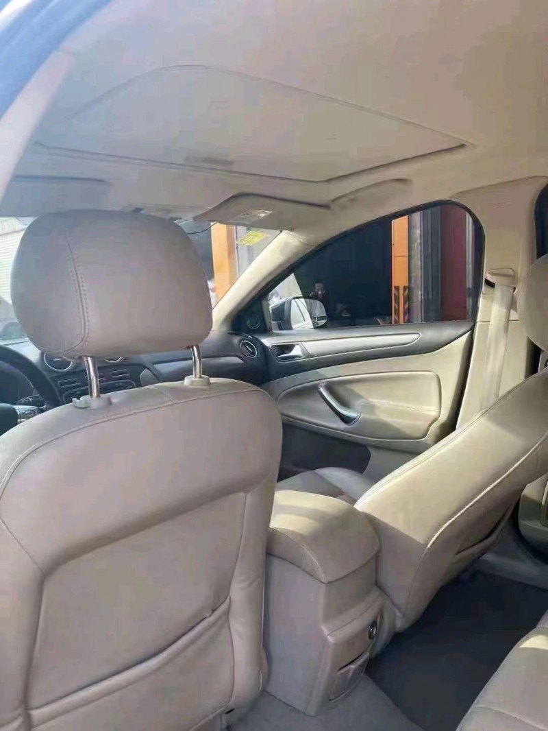 青岛12年福特蒙迪欧6