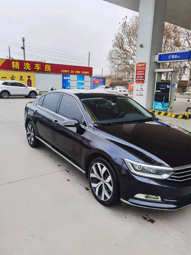 保定17年大众迈腾3