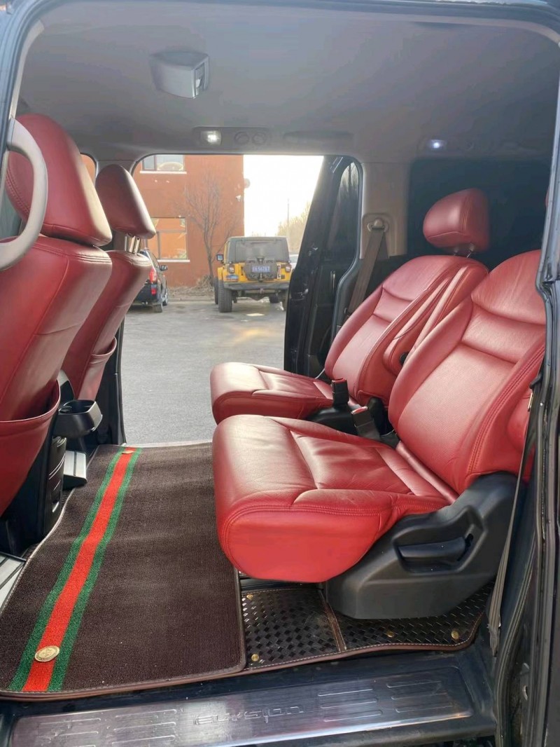 沈阳15年本田艾力绅2