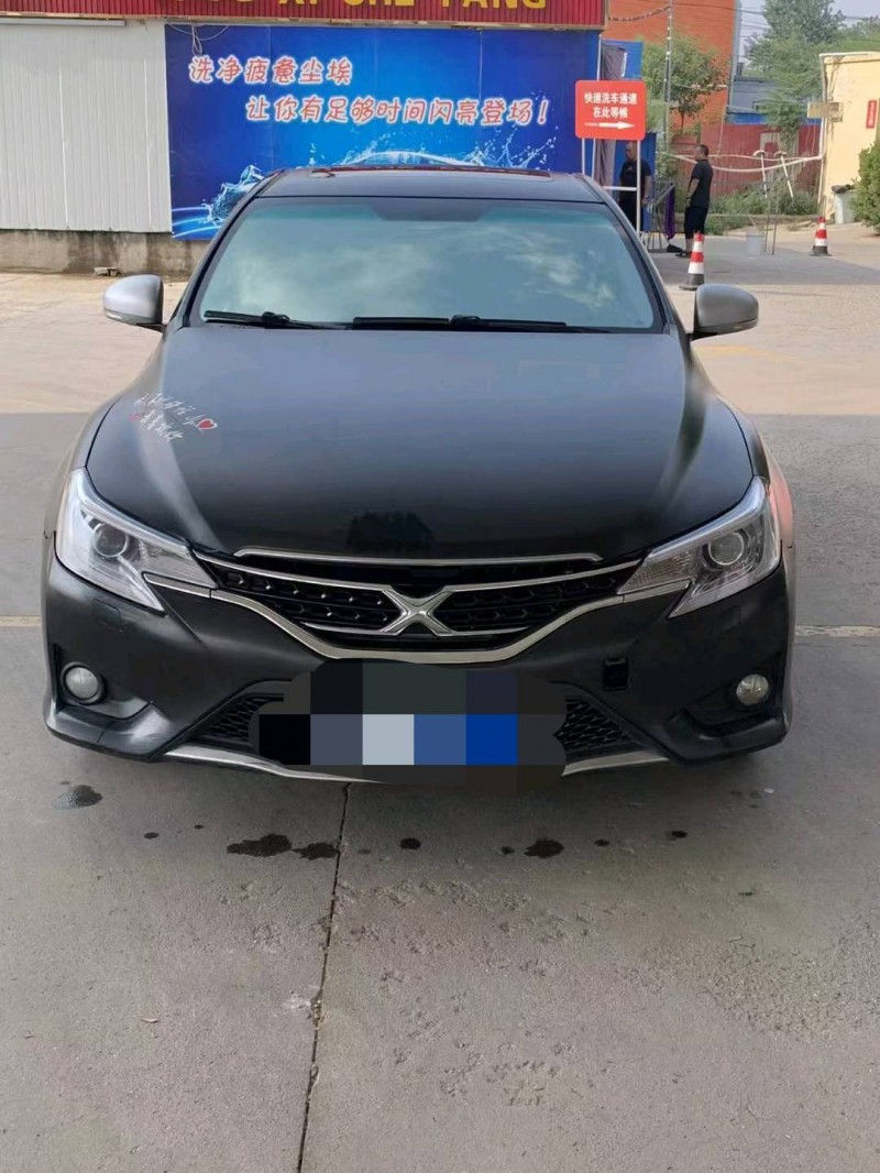 保定12年丰田锐志1