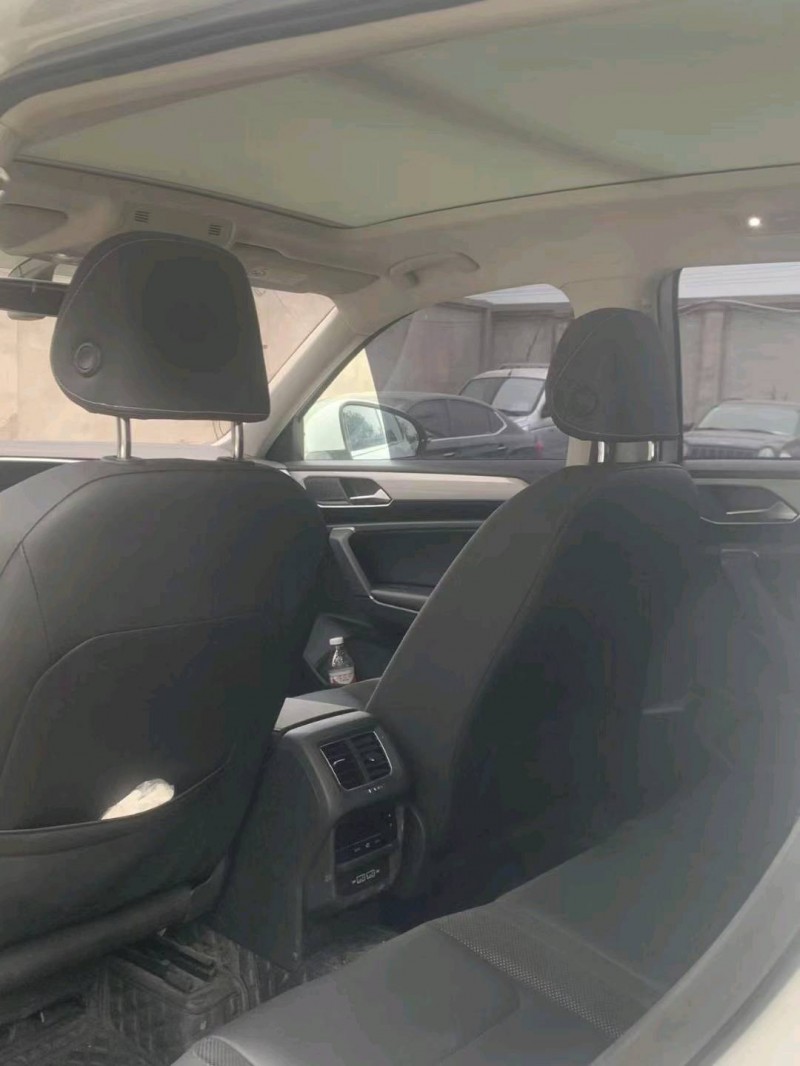 保定21年大众探岳9