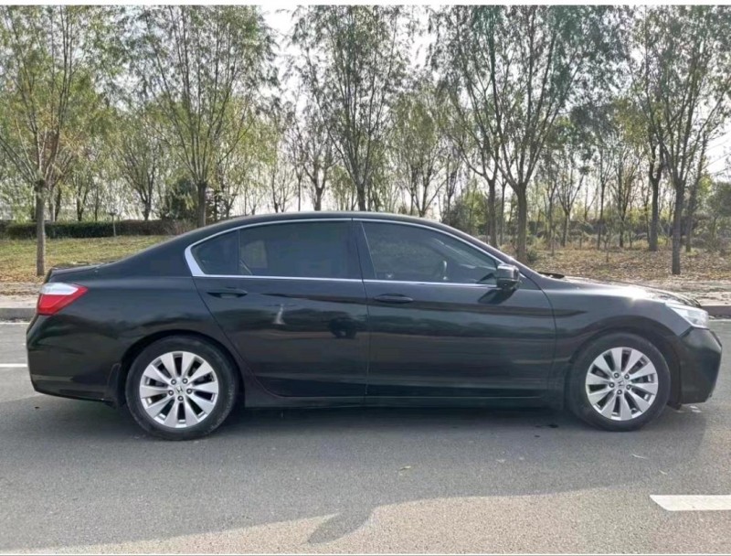 枣庄14年本田雅阁7