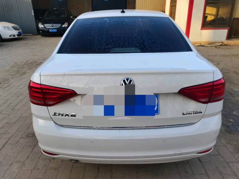 保定17年大众朗逸5