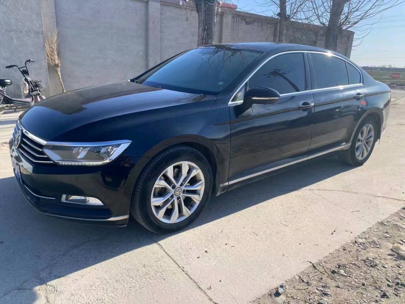 保定17年大众迈腾3