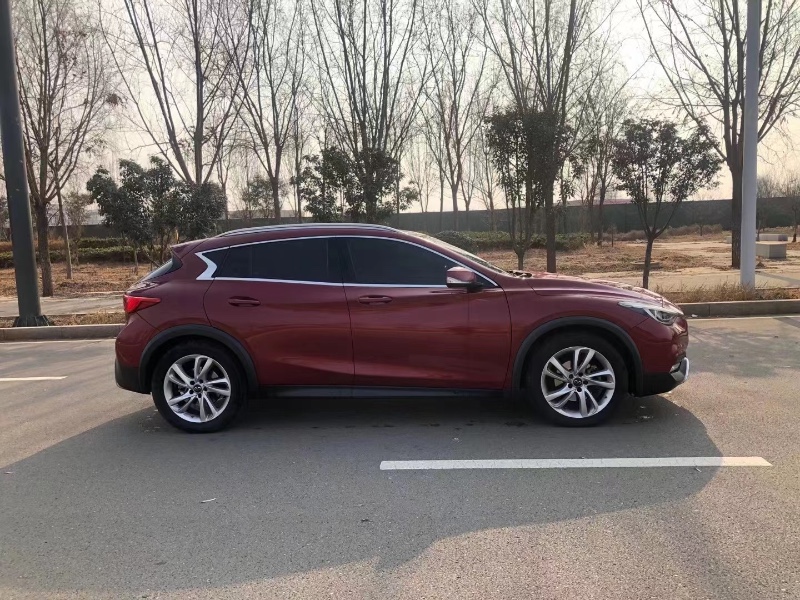 濰坊18年英菲尼迪QX303