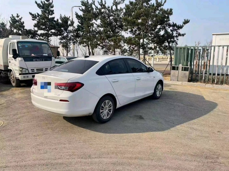 枣庄21年别克凯越4