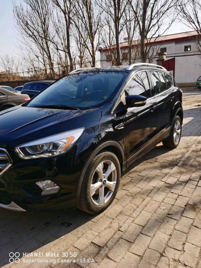 保定17年福特翼虎2