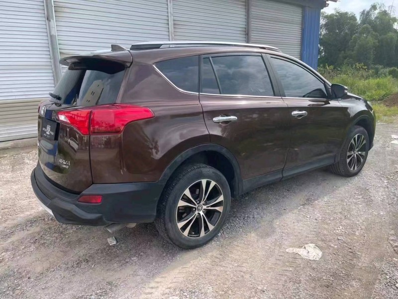 梧州15年丰田RAV4荣放6