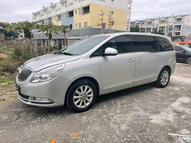 梧州11年别克GL83