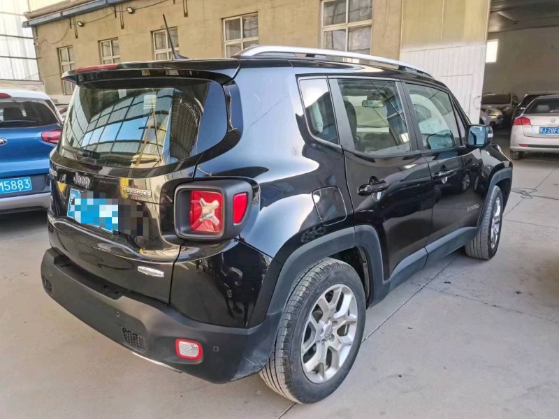 保定16年Jeep自由侠8