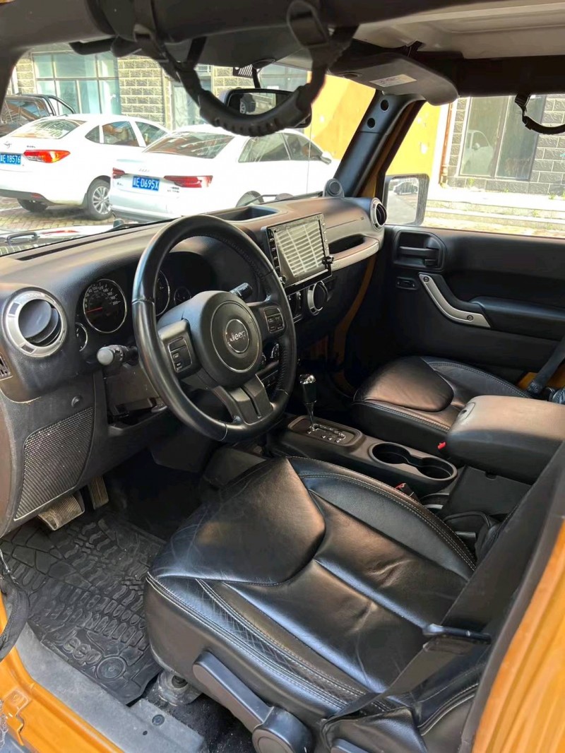 邢台14年Jeep牧马人4