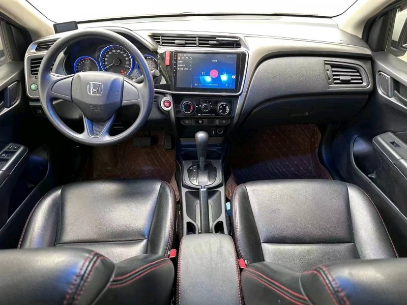 广州17年本田锋范3