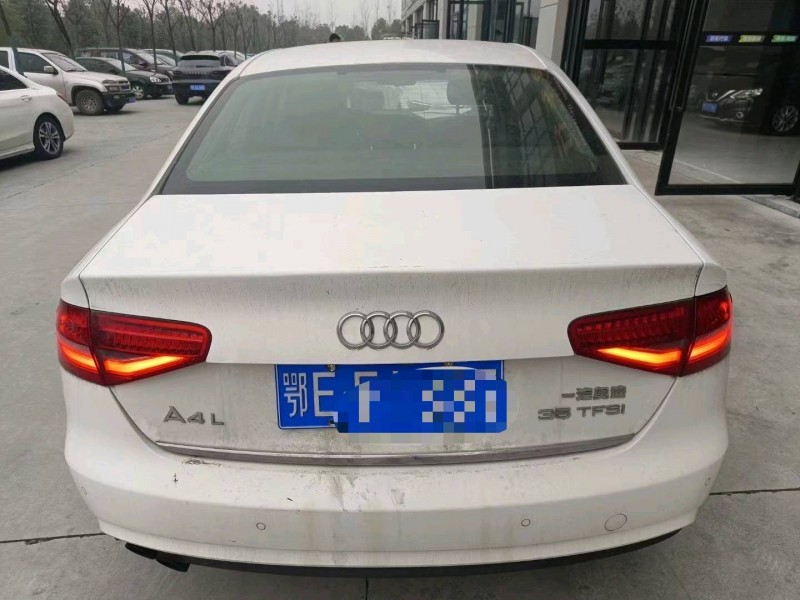 武汉15年奥迪A4L9