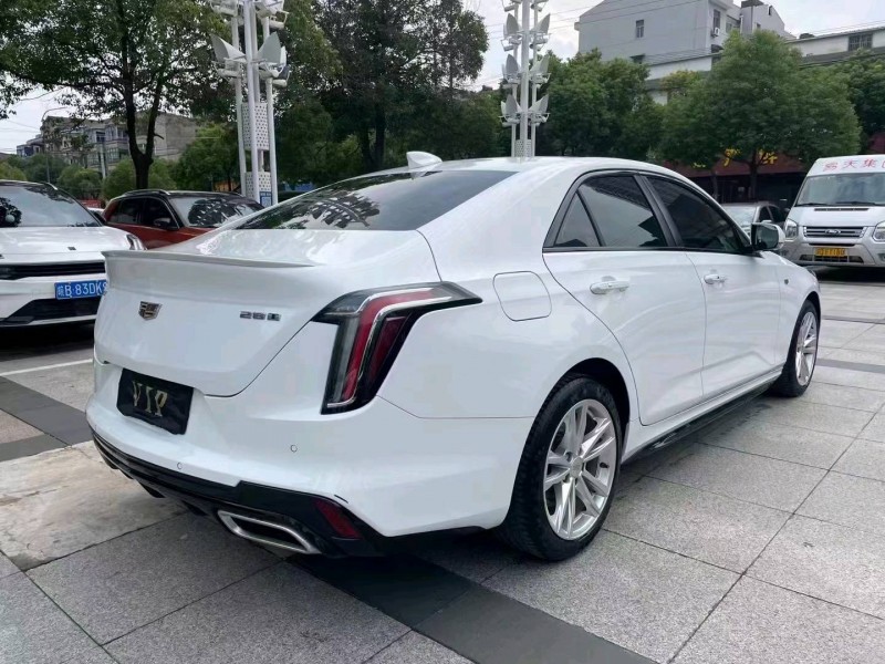 邯郸20年凯迪拉克CT41