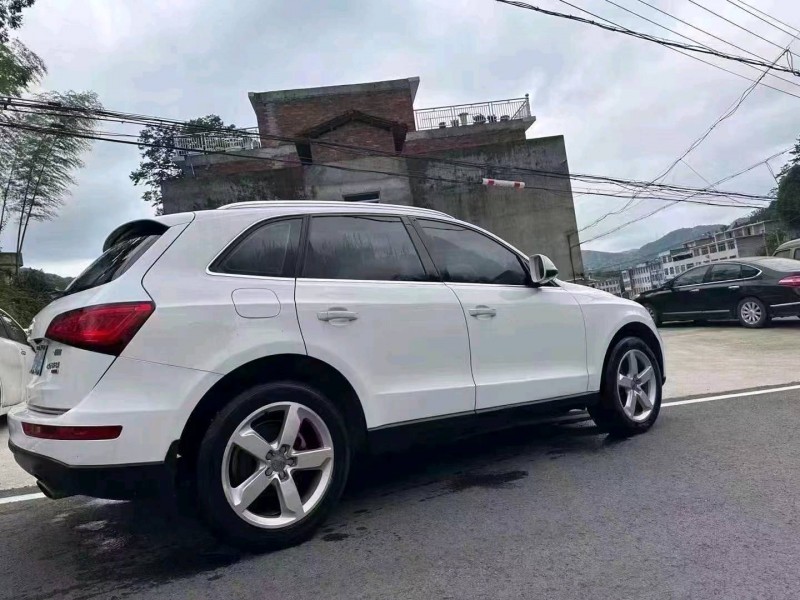 嘉兴17年奥迪Q56