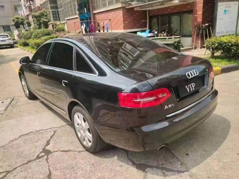 济南12年奥迪A6L8