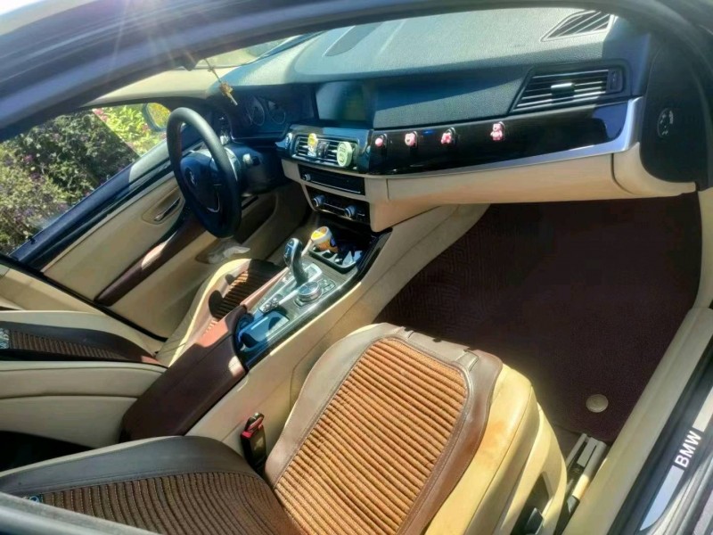 济南12年宝马5系5