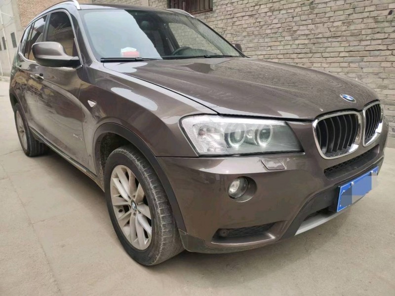 济南13年宝马X31